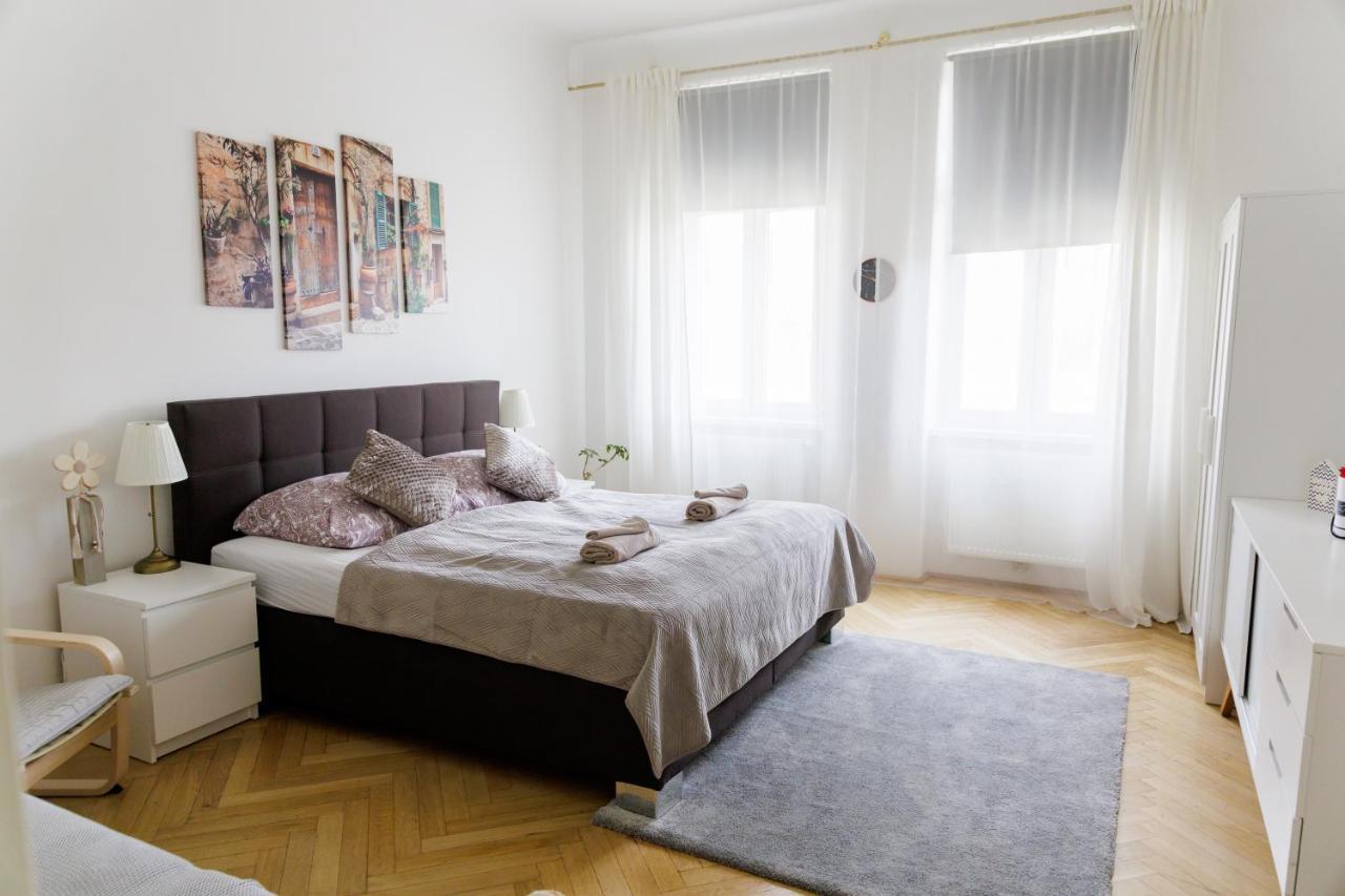 Moonlight Apartment With Porch Near Schoenbrunn And Westbahnhof 비엔나 외부 사진
