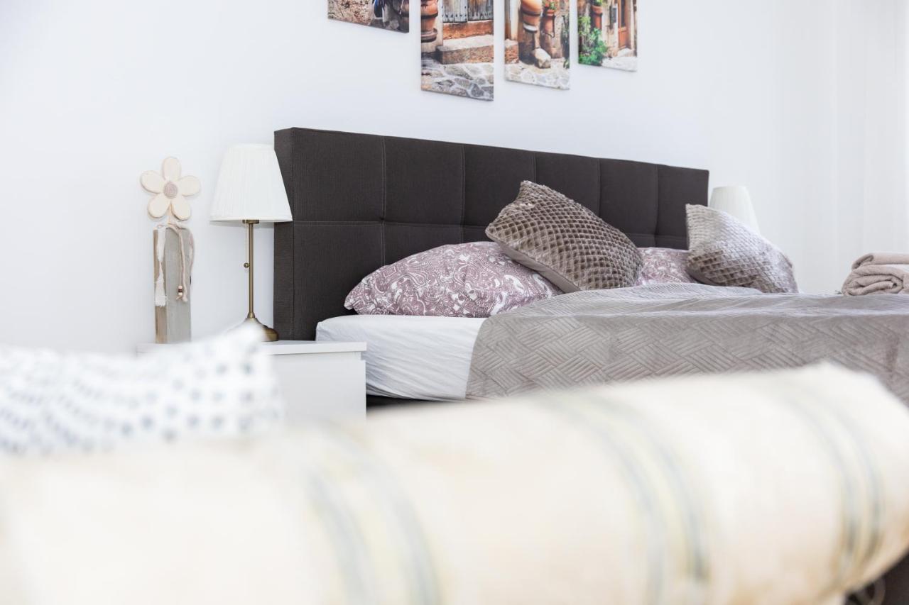 Moonlight Apartment With Porch Near Schoenbrunn And Westbahnhof 비엔나 외부 사진